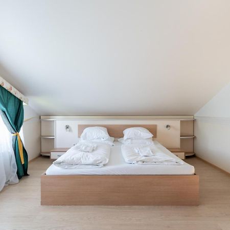 Farawayhomes Aparthotel Near Vienna Airport - Anytime Self Check-In 莱塔河畔布鲁克 外观 照片