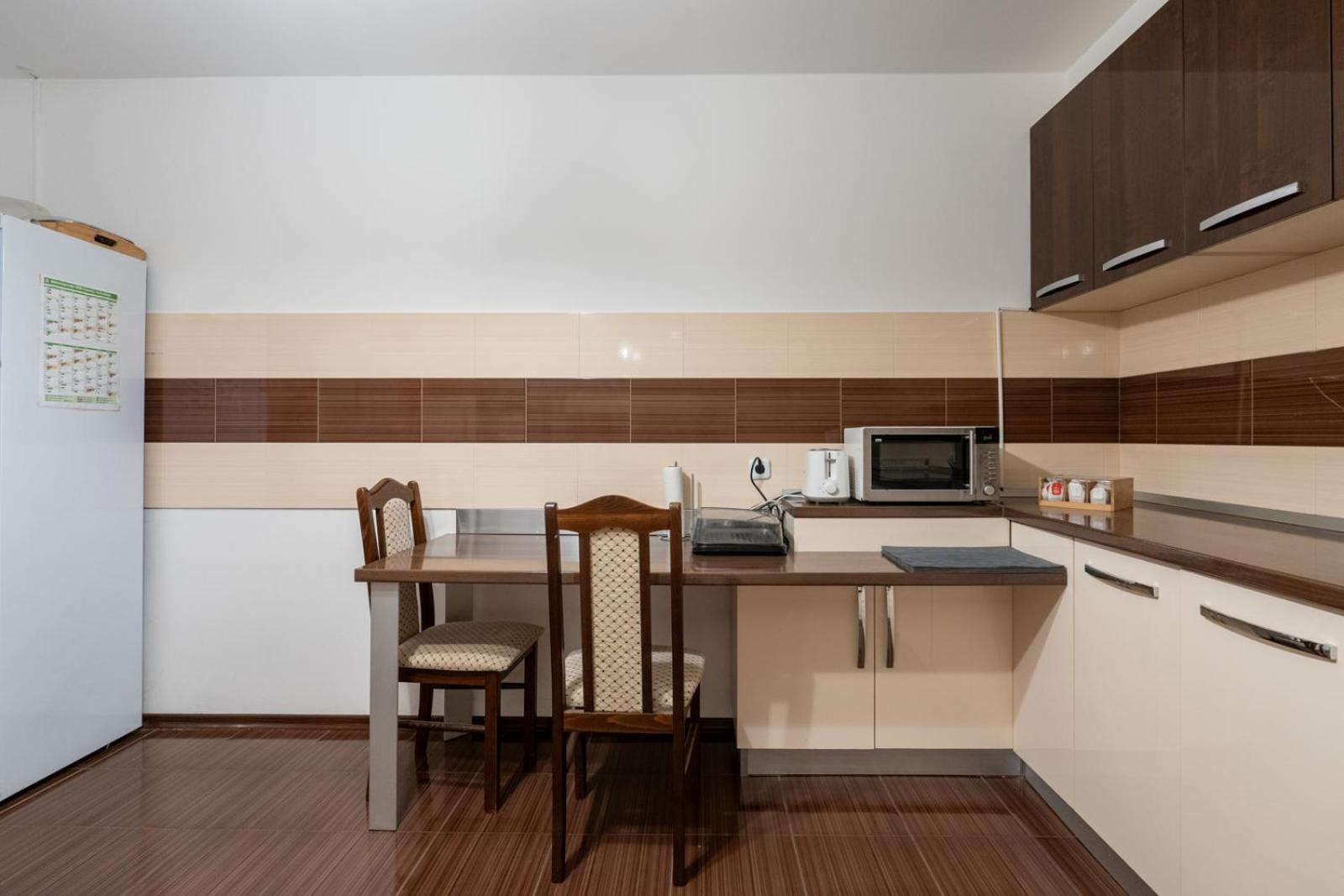 Farawayhomes Aparthotel Near Vienna Airport - Anytime Self Check-In 莱塔河畔布鲁克 外观 照片