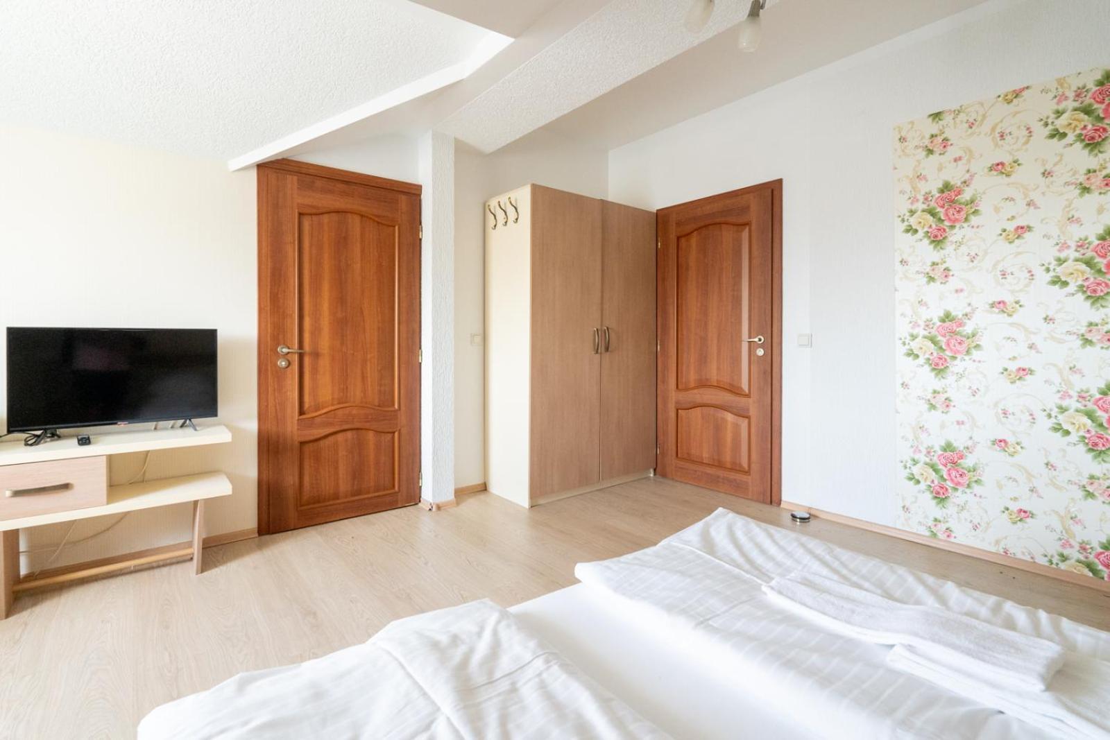 Farawayhomes Aparthotel Near Vienna Airport - Anytime Self Check-In 莱塔河畔布鲁克 外观 照片