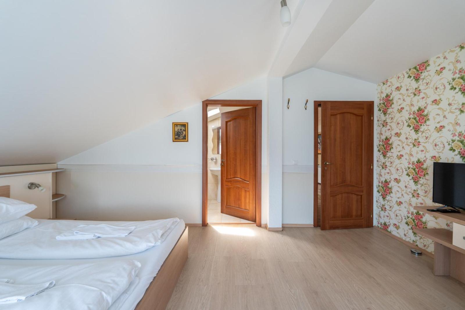 Farawayhomes Aparthotel Near Vienna Airport - Anytime Self Check-In 莱塔河畔布鲁克 外观 照片