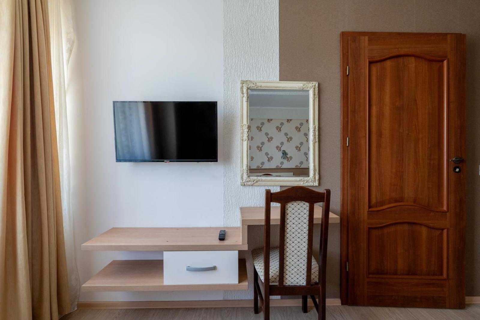 Farawayhomes Aparthotel Near Vienna Airport - Anytime Self Check-In 莱塔河畔布鲁克 外观 照片