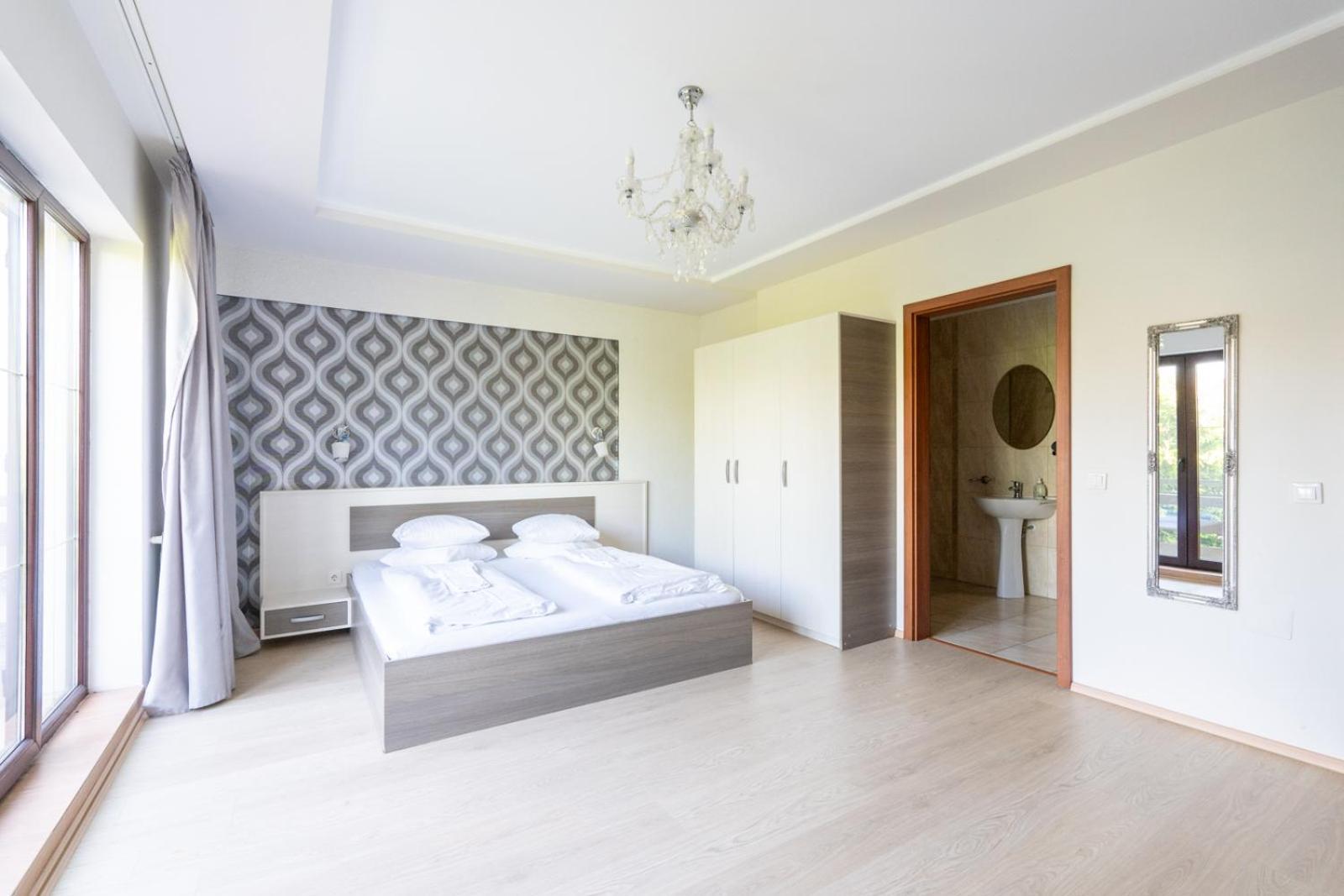 Farawayhomes Aparthotel Near Vienna Airport - Anytime Self Check-In 莱塔河畔布鲁克 外观 照片